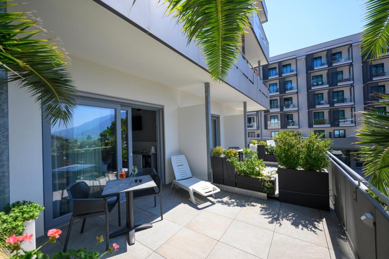 Hotel Riviera Riva del Garda Esterno foto